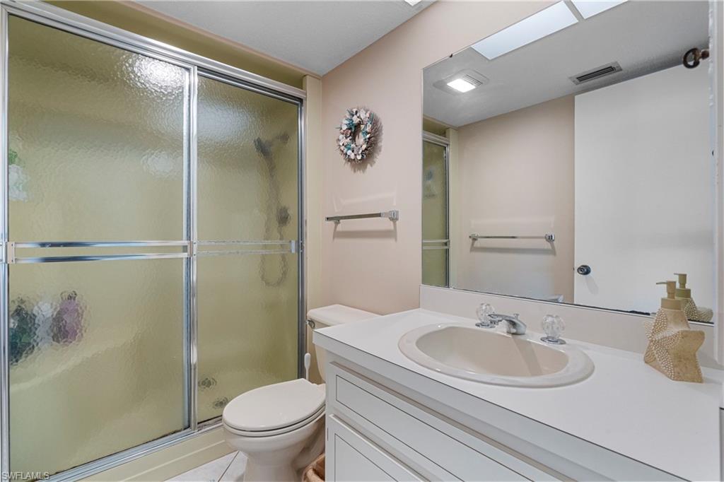 755 Village Cir # 203 Property Photo 28