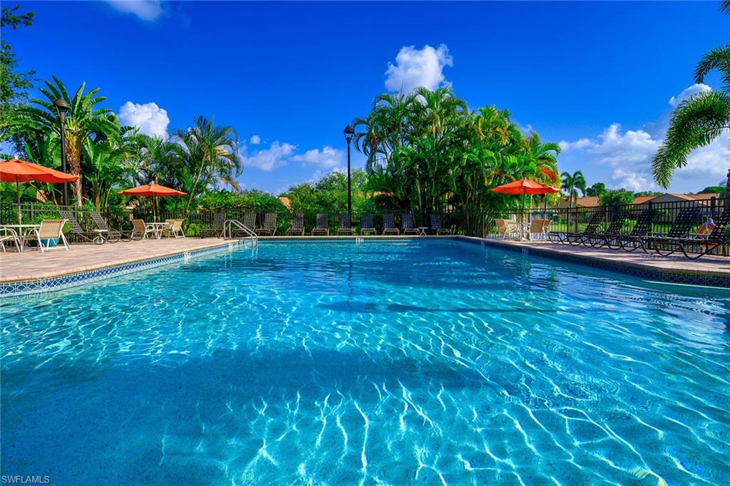 586 Beachwalk Cir # O206 Property Photo 26