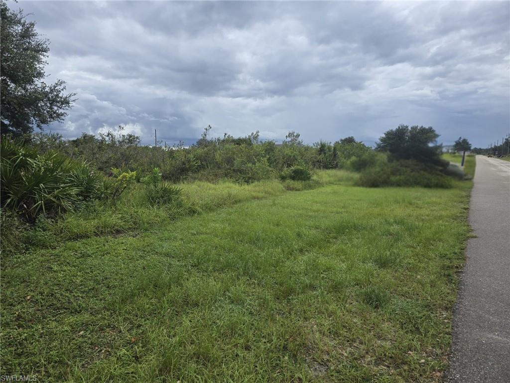2605 70th St W Property Photo 4