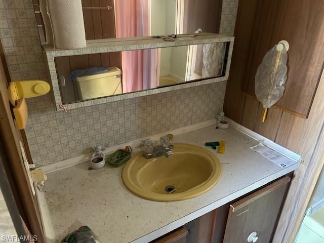 5558 Palm Beach Blvd # 60a Property Photo 10