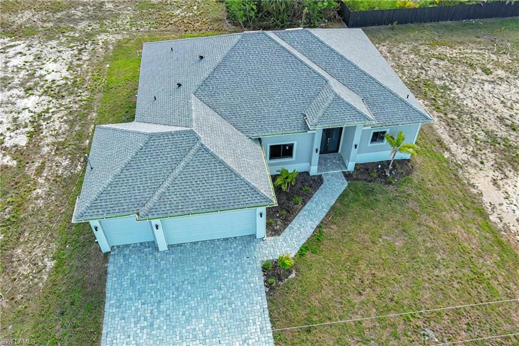 2751 Nw 42nd Pl Property Photo 3