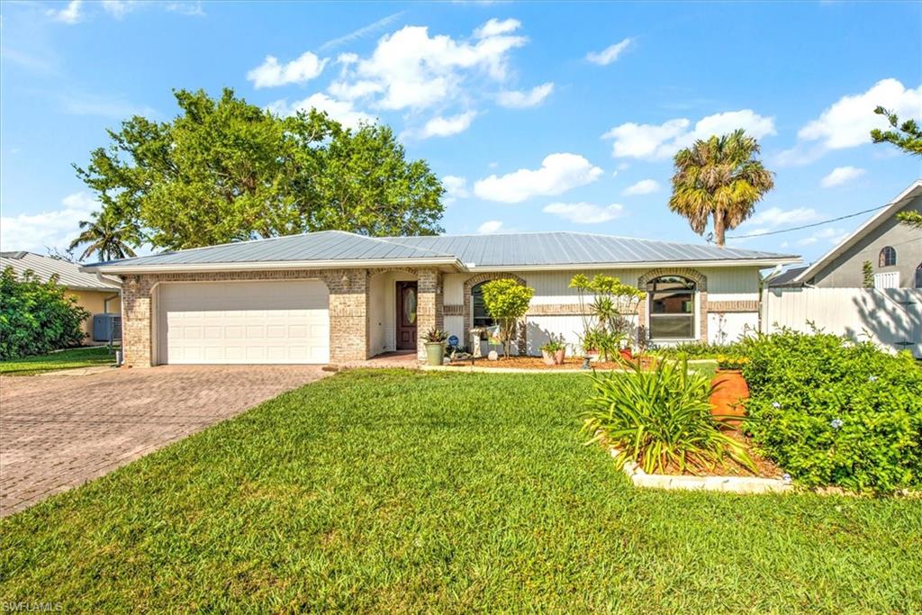 2215 Club House Rd Property Photo