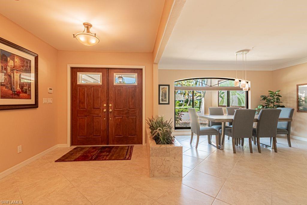1323 Claret Ct Property Photo 5