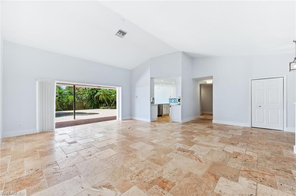 2360 Outrigger Ln Property Photo 11