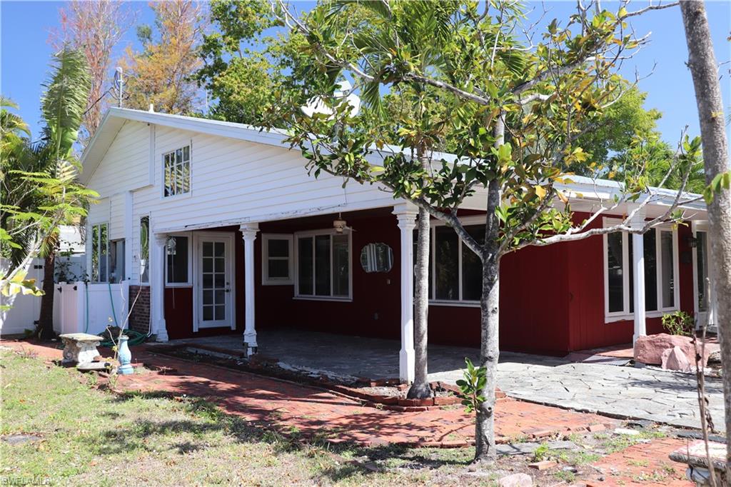1465 Linhart Ave Property Photo 3