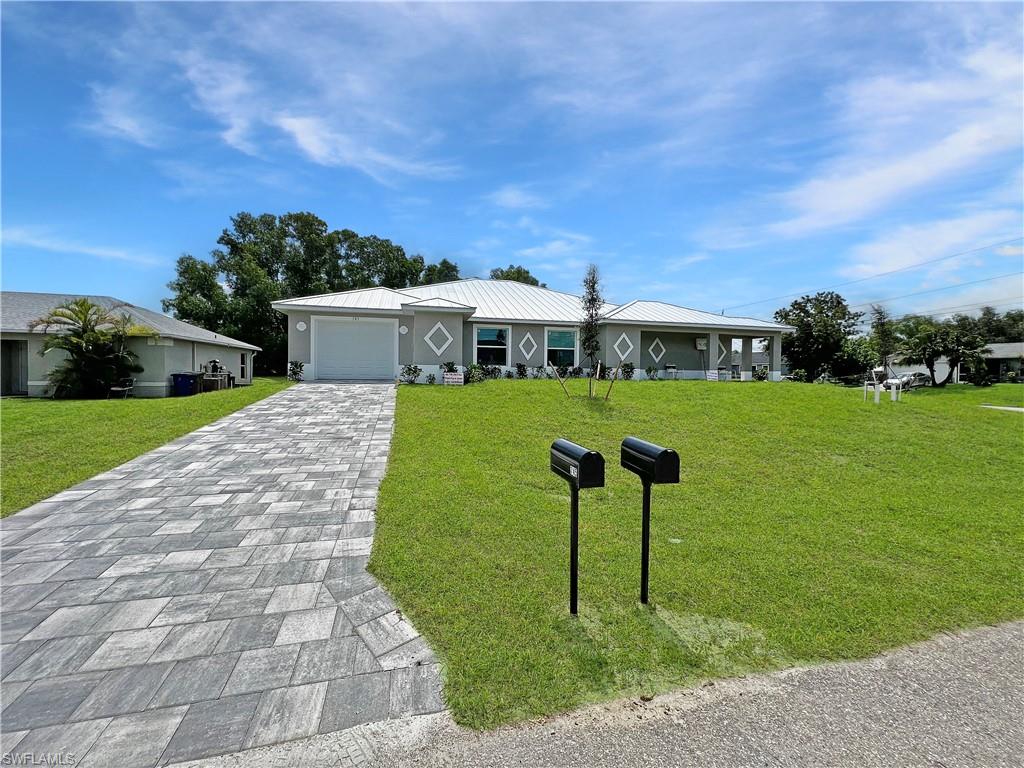 745 Harry Ave S Property Photo