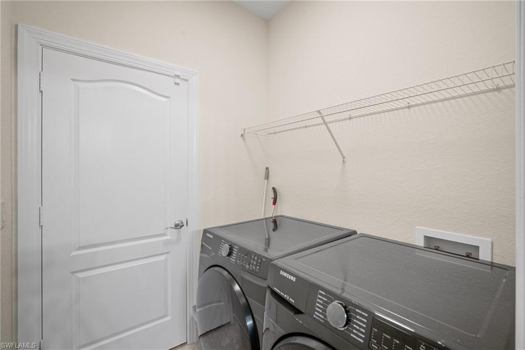 9954 Alabama St Property Photo 13