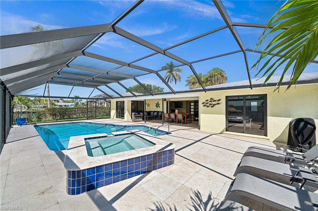 1600 Edith Esplanade Property Photo 7