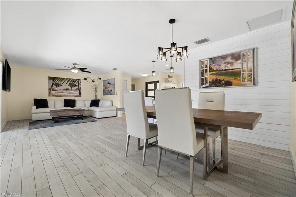 1600 Edith Esplanade Property Photo 22