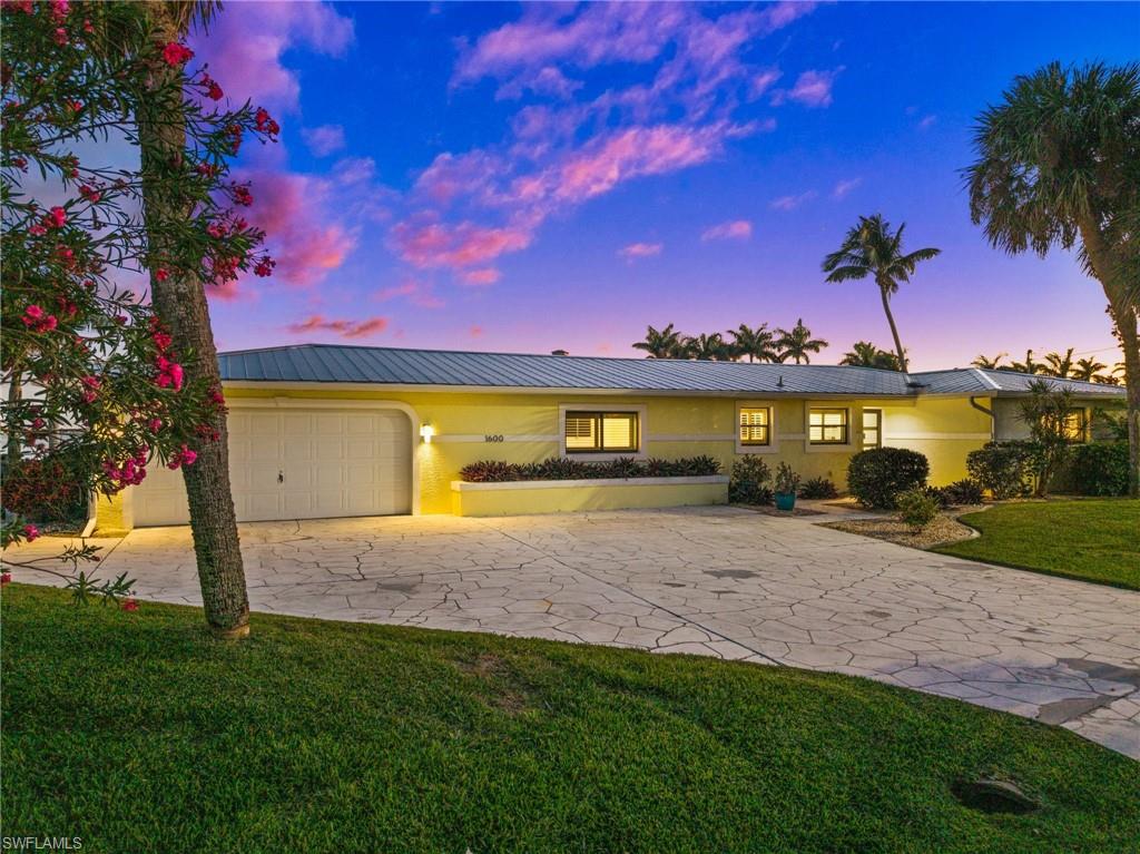 1600 Edith Esplanade Property Photo 47