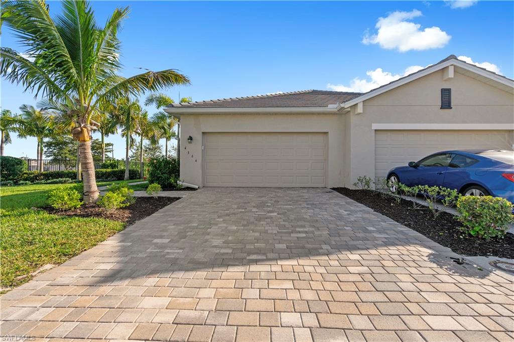 4364 Lemongrass Dr Property Photo