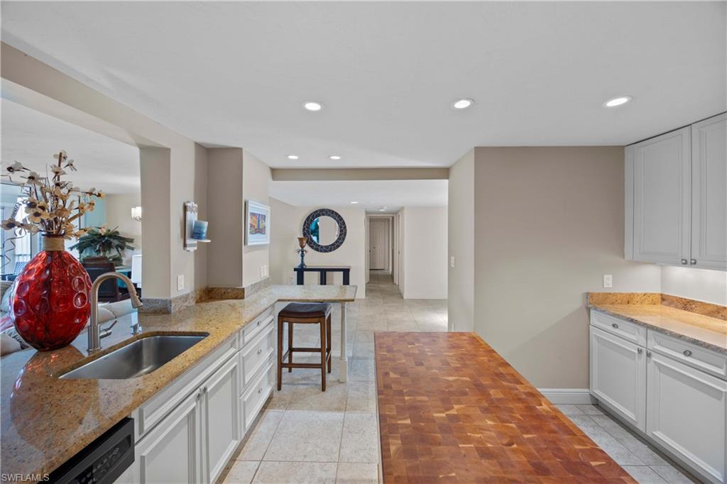 15 Bluebill Ave # 103a Property Photo 7
