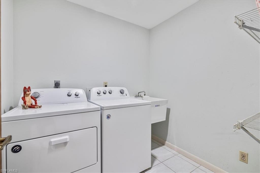 2220 Se 2nd Ter Property Photo 32