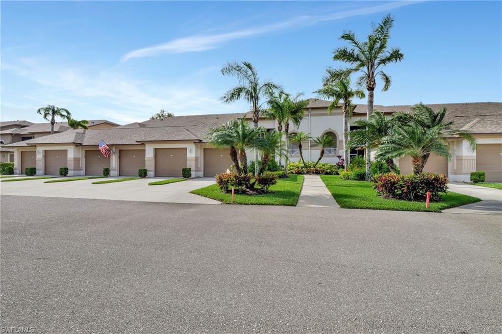 8640 Cedar Hammock Cir # 523 Property Photo 2