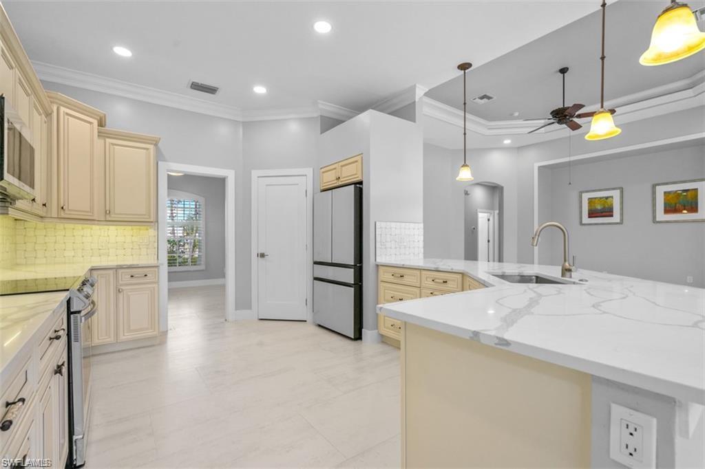 16113 Coco Hammock Way Property Photo 3