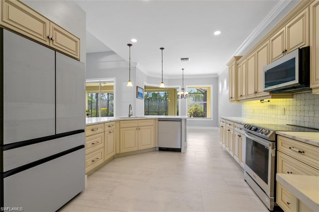 16113 Coco Hammock Way Property Photo 4