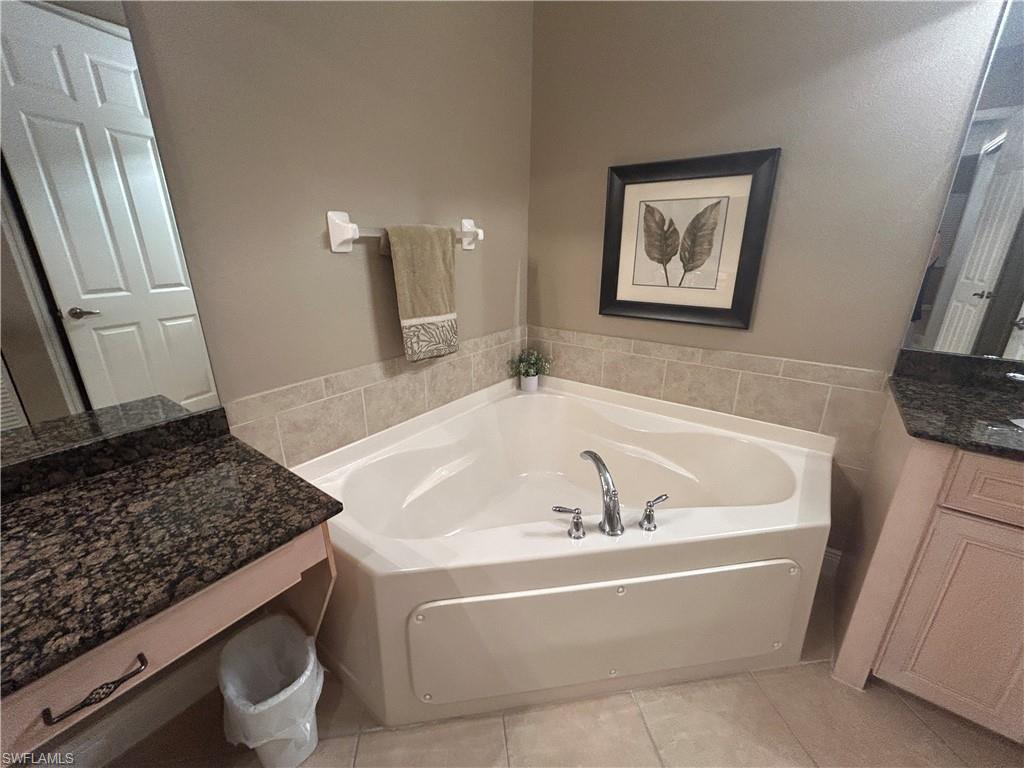190 Shadroe Cove Cir # 703 Property Photo 27