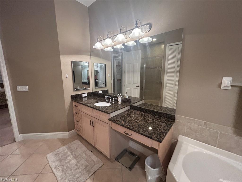 190 Shadroe Cove Cir # 703 Property Photo 28