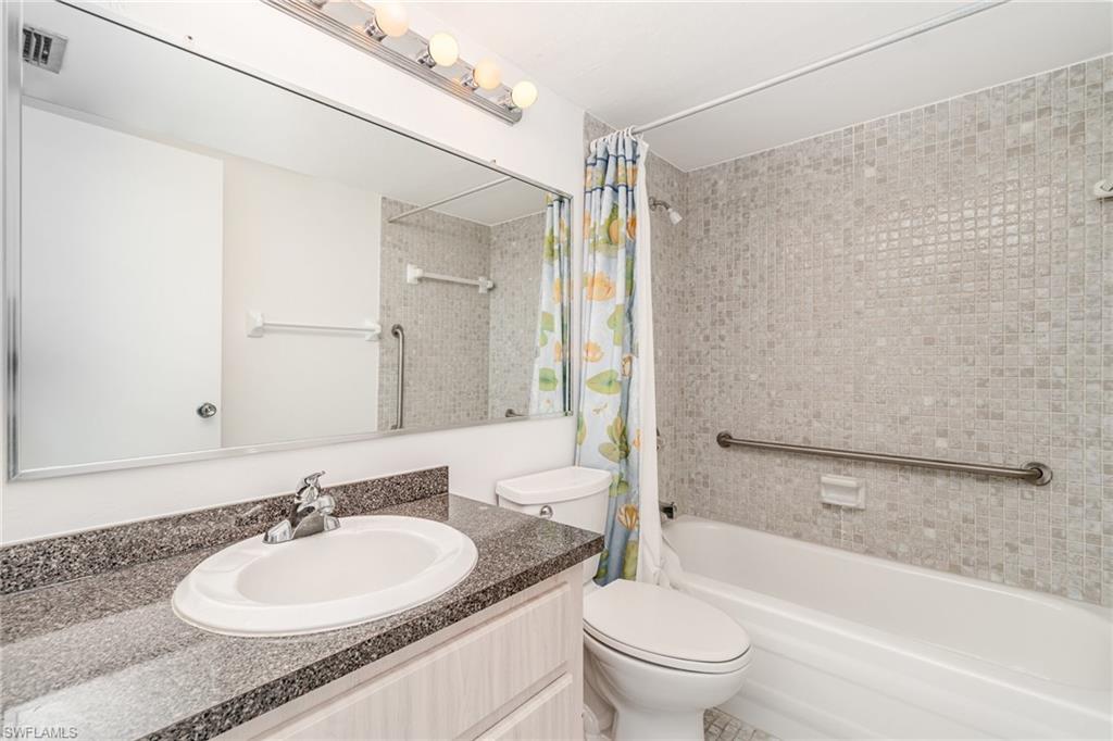 1006 Se 46th St # 1c Property Photo 15