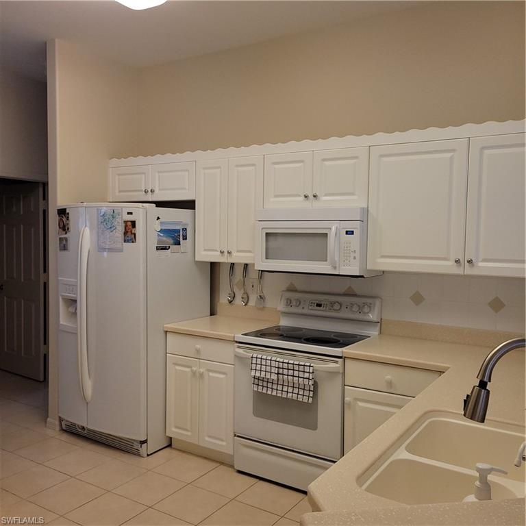 869 Grand Rapids Blvd Property Photo 8