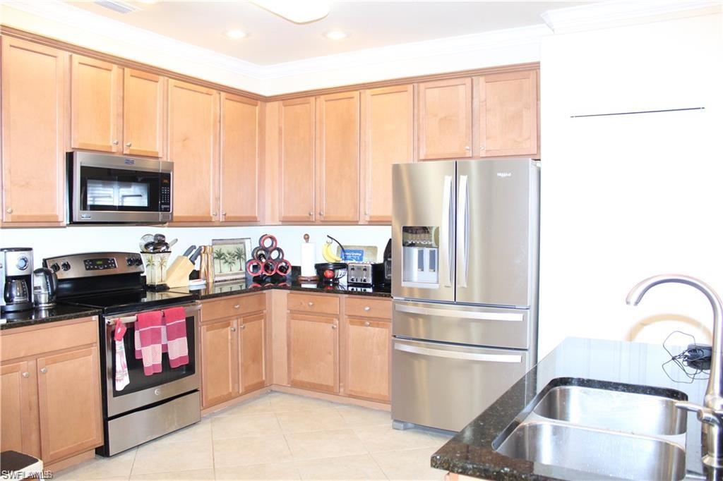 14768 Cranberry Ct Property Photo 3