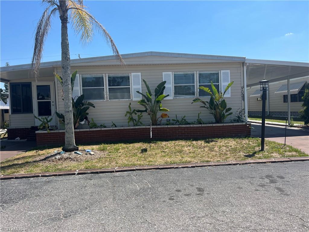 9021 Flamingo Cir Property Photo