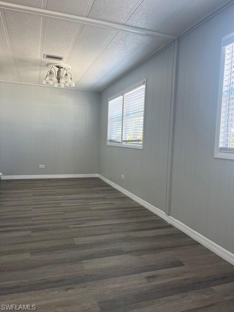 9021 Flamingo Cir Property Photo 16