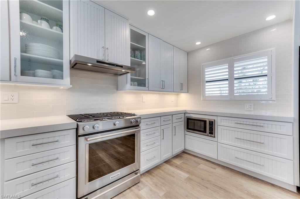 19 Beach Homes Property Photo 8