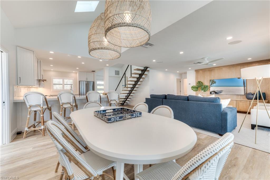 19 Beach Homes Property Photo 11