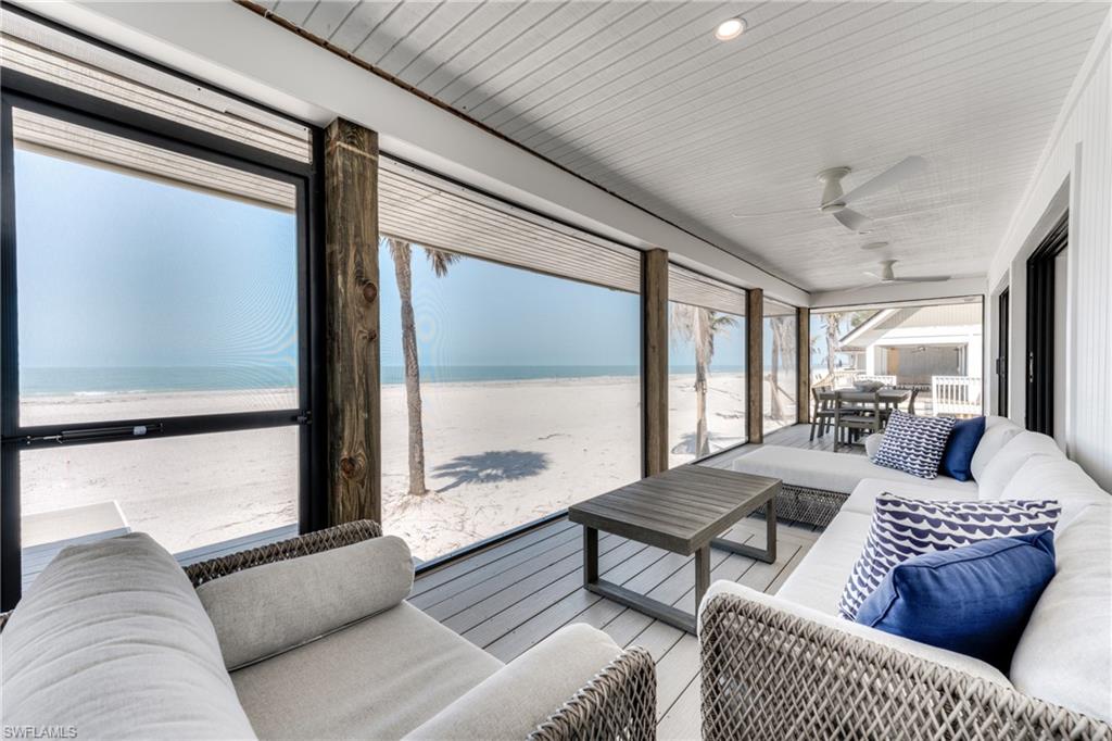 19 Beach Homes Property Photo 17