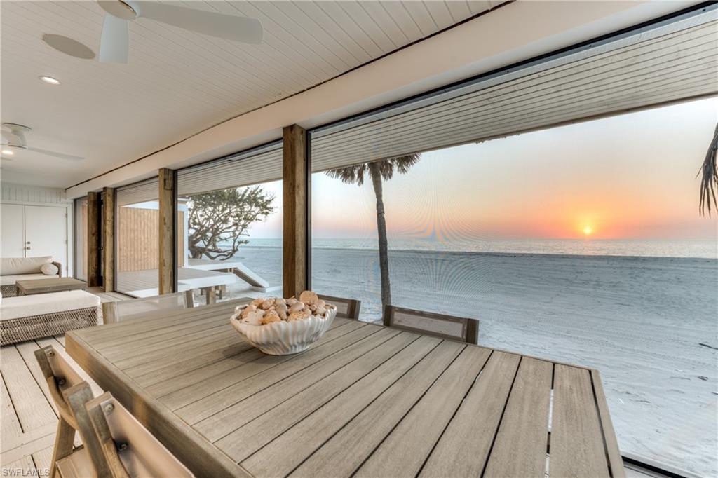19 Beach Homes Property Photo 18