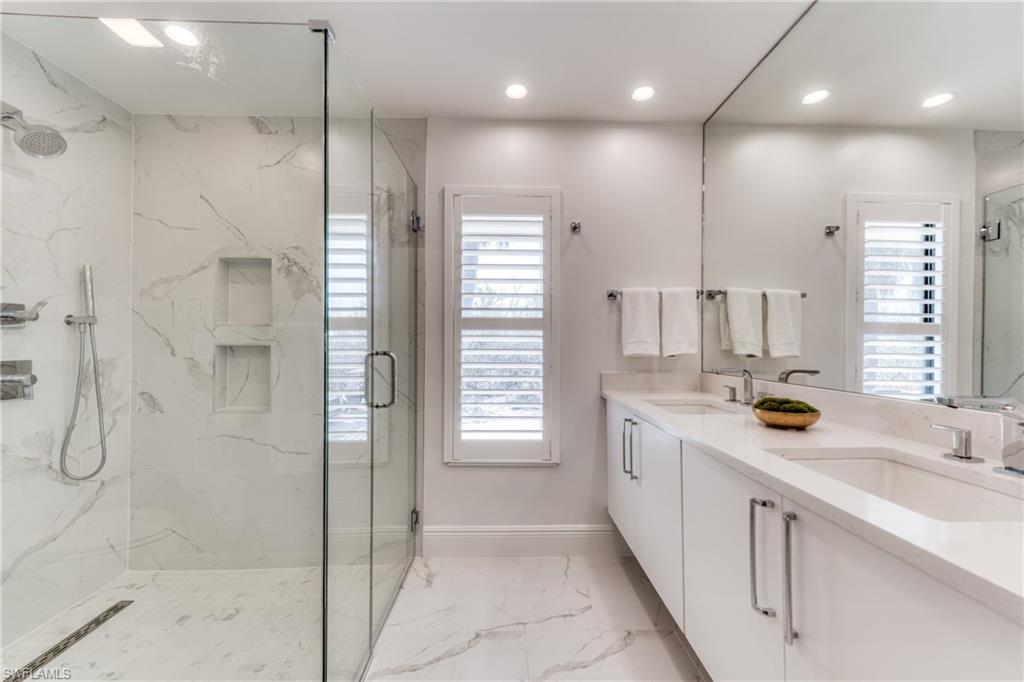 19 Beach Homes Property Photo 25
