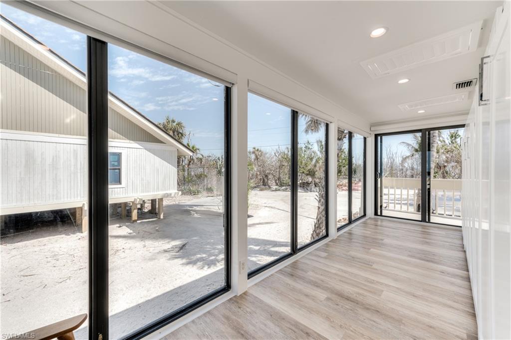 19 Beach Homes Property Photo 30