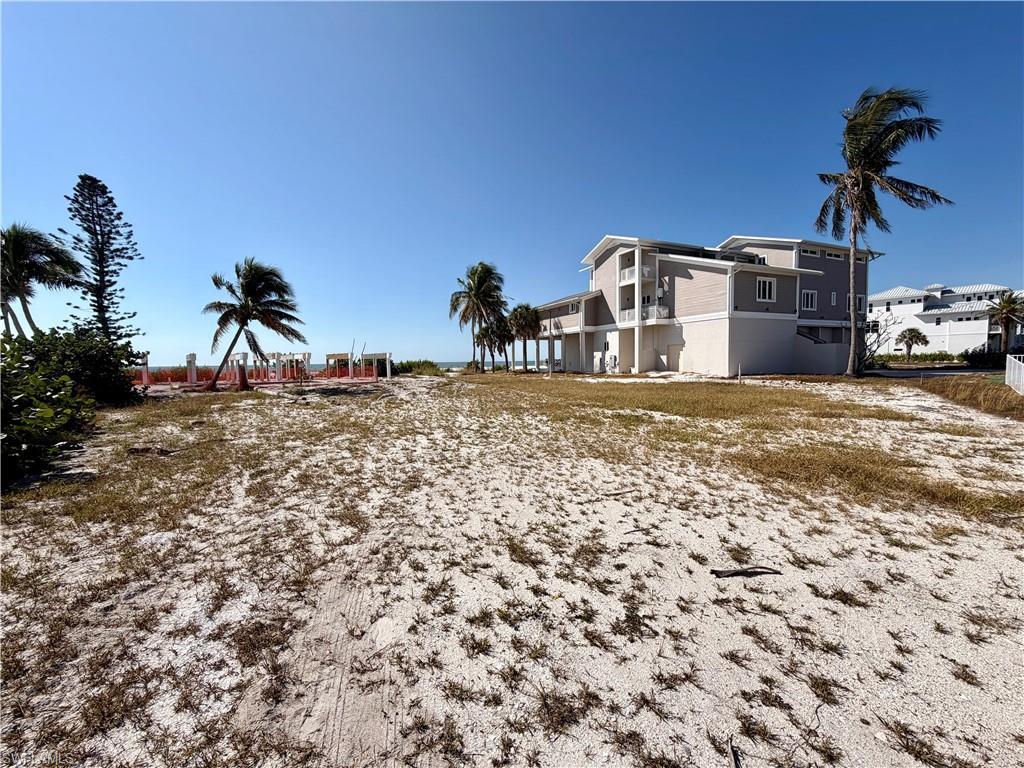 7902 Estero Blvd Property Photo 5