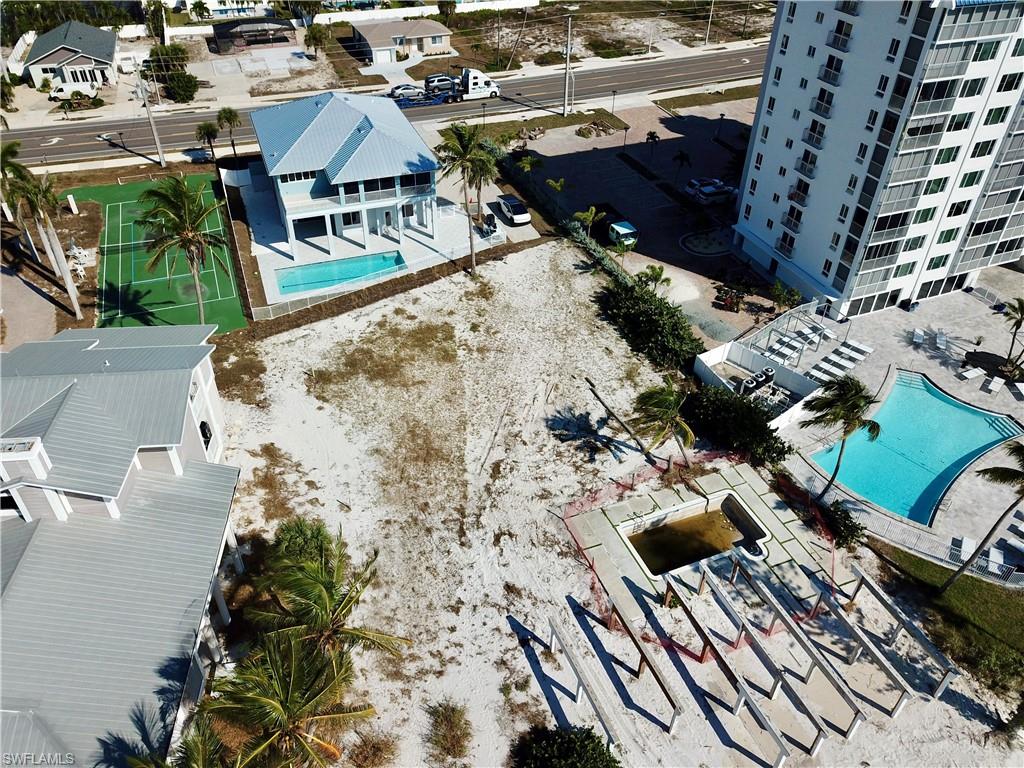 7902 Estero Blvd Property Photo 17