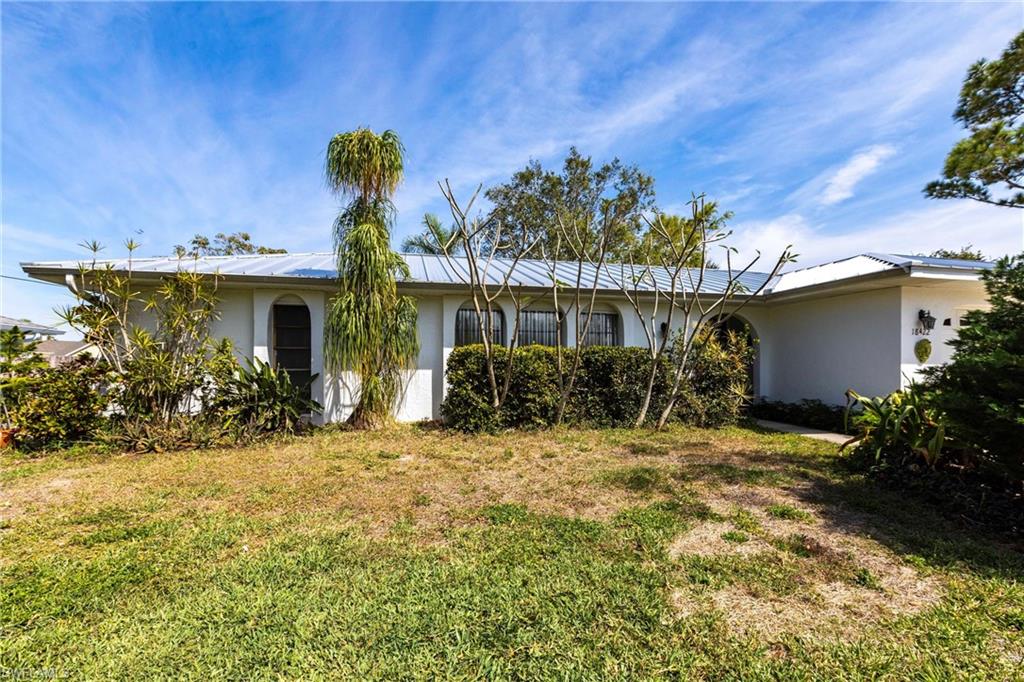 18422 Burkholder Cir Property Photo