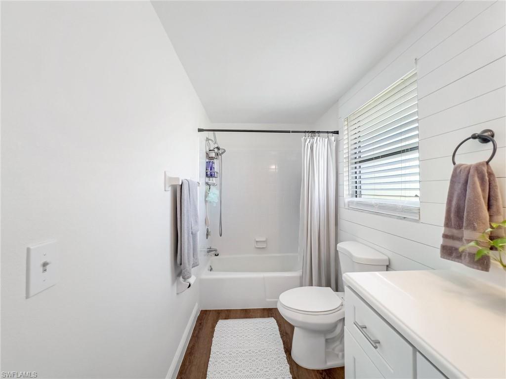 325 San Benito Ave Property Photo 25