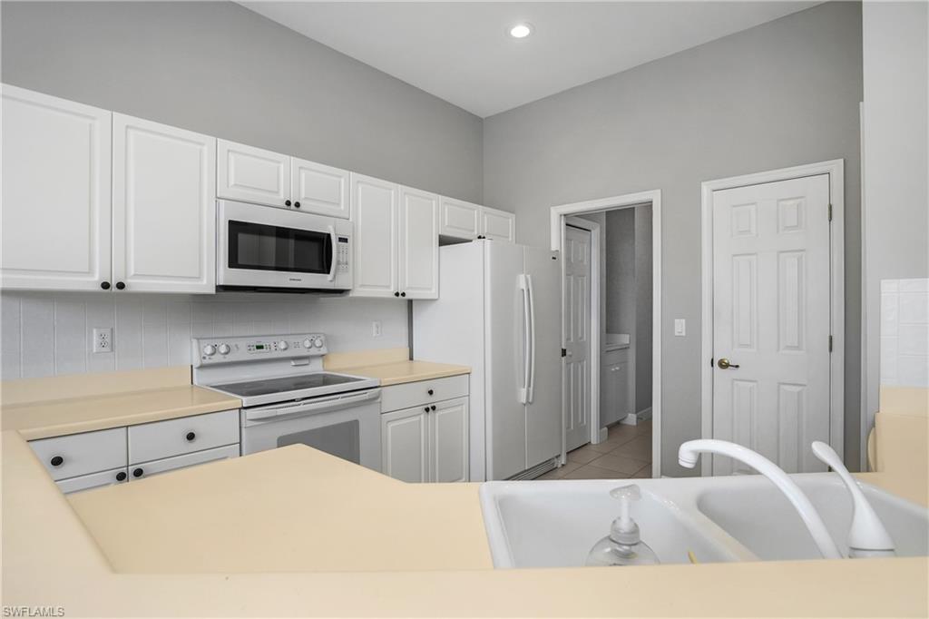 2272 Island Cove Cir Property Photo 16