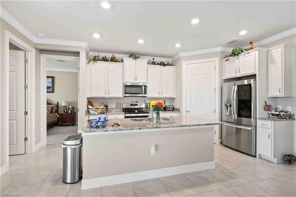 3349 Acapulco Cir Property Photo 17