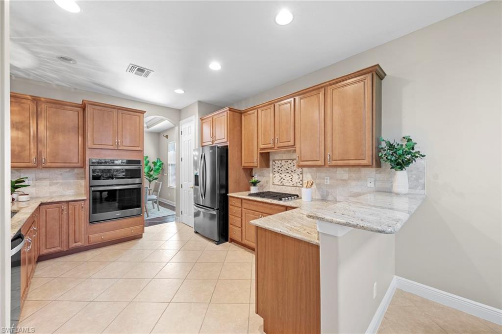 19700 Maddelena Cir Property Photo 10