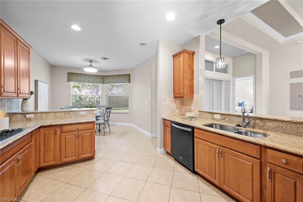 19700 Maddelena Cir Property Photo 12