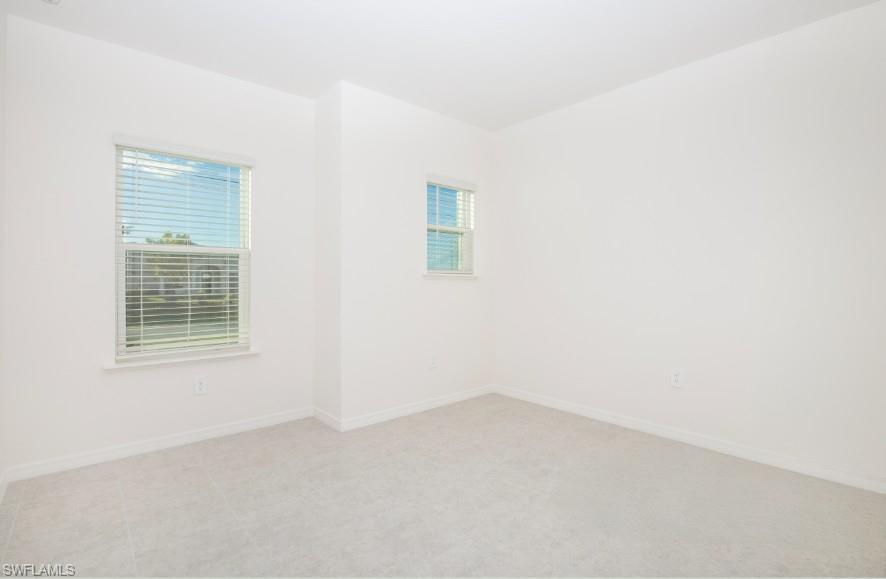 2119 Ne Juanita Pl Property Photo 26