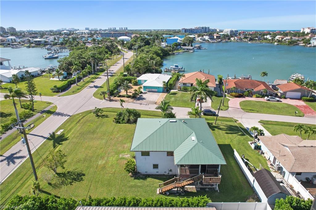 103 Tahiti Cir Property Photo 5