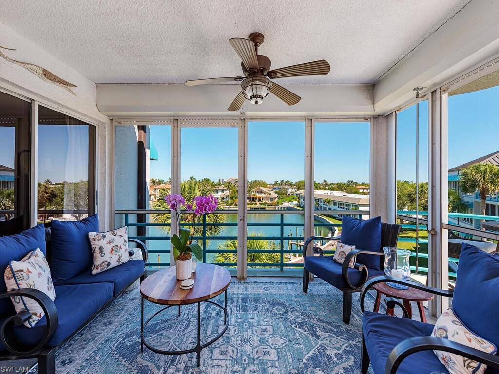 305 Park Shore Dr # 244 Property Photo