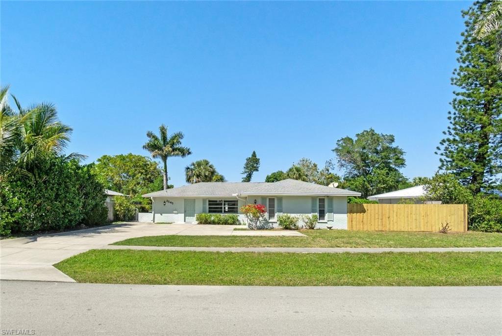 2545 Poinciana Dr Property Photo