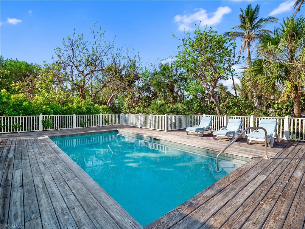 16543 Captiva Dr Property Photo 26