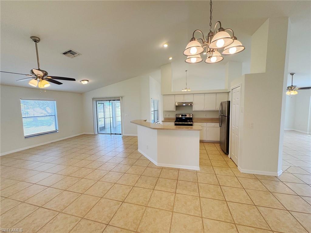 906 Sw 11th Ct Property Photo 24