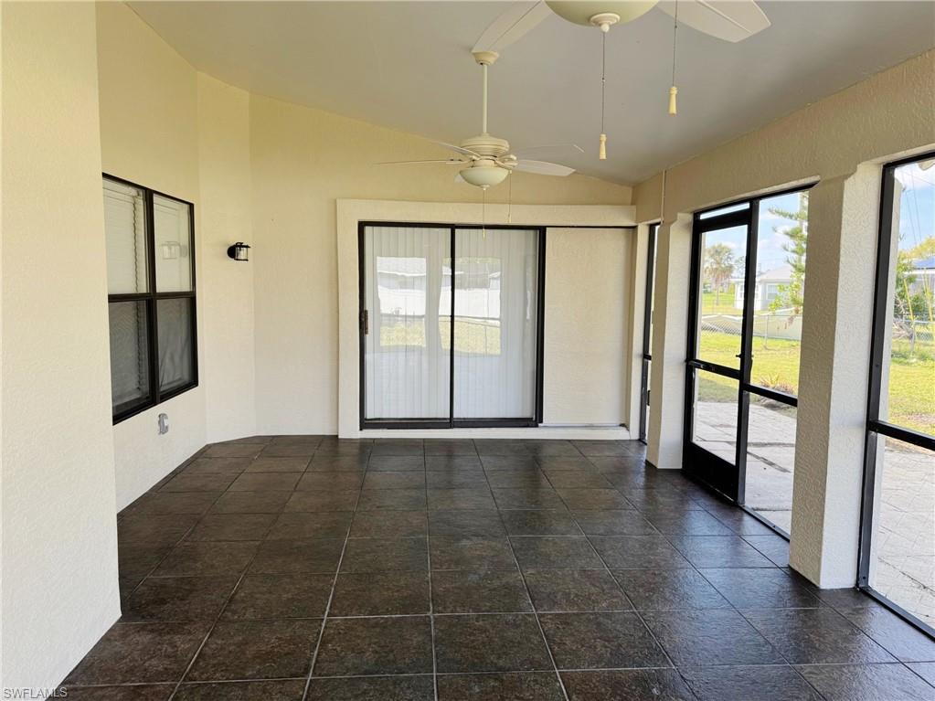 906 Sw 11th Ct Property Photo 35