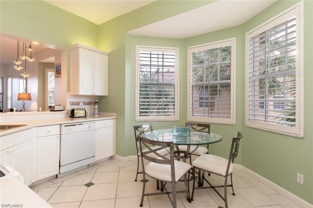 2383 Ravenna Blvd # 202 Property Photo 15