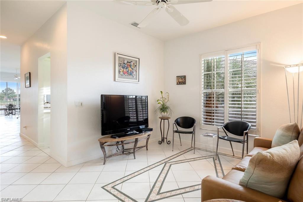 2383 Ravenna Blvd # 202 Property Photo 18